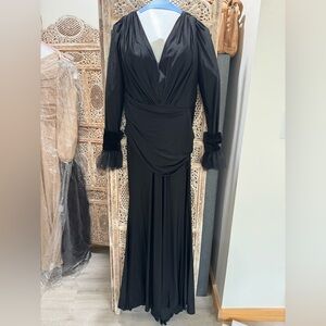 Elegant Black Long Sleeve Evening Dress